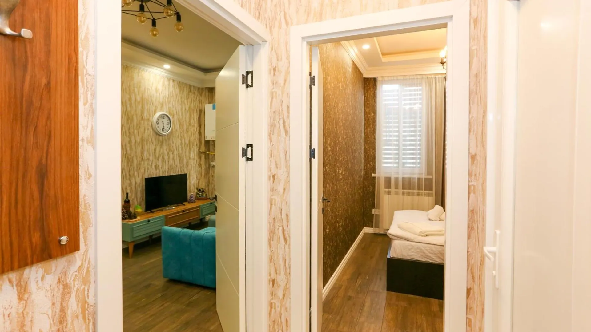 Apartment In Old באטומי