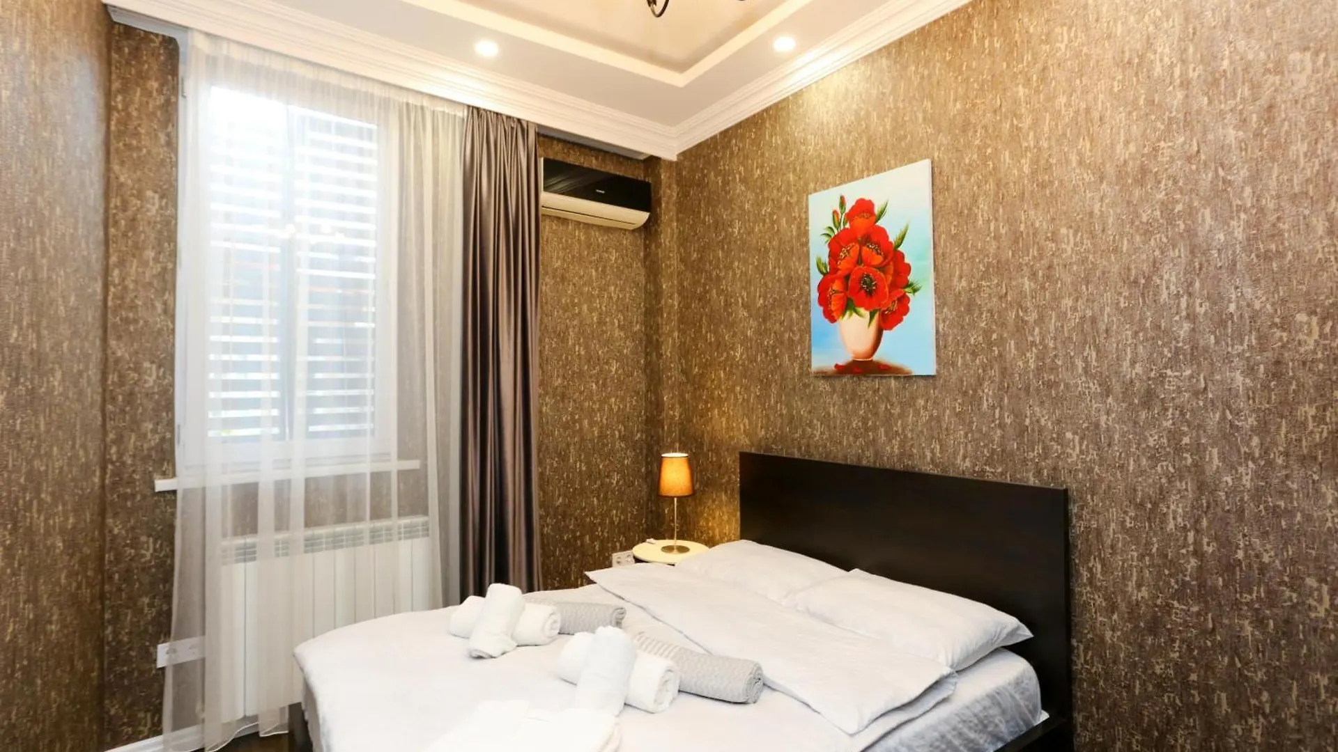 Apartment In Old באטומי 0*,