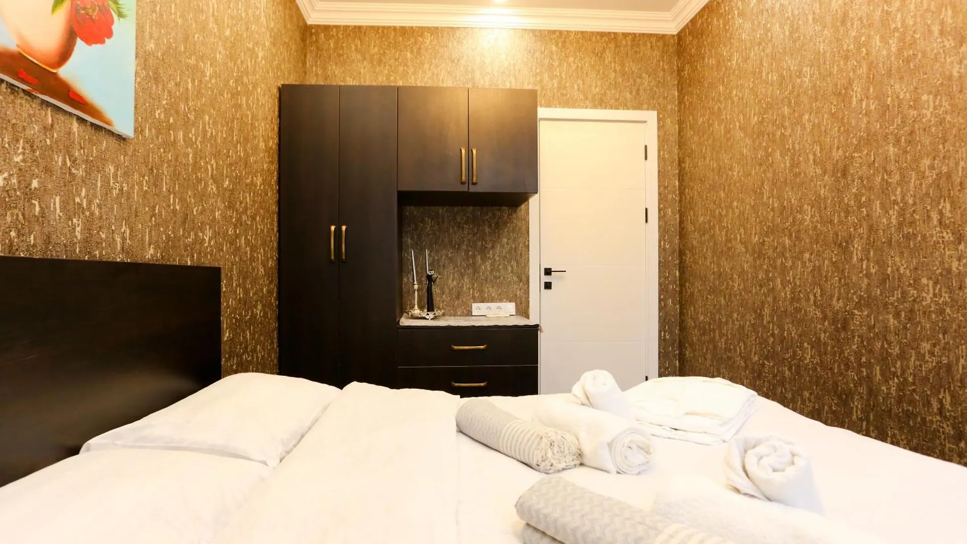 Apartment In Old באטומי